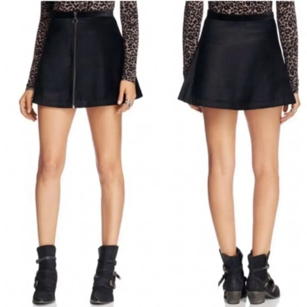 Free People Black Velvet Circle Zipper Front Mini Skirt A-Line Cotton Blend Zip